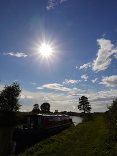 summer time on the Lancaster canal with Ducklings Narrowboat hire